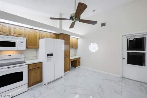 7062 W Brandywine Cir, Fort Myers FL - photo 10 of 37