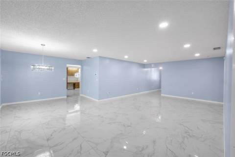 7062 W Brandywine Cir, Fort Myers FL - photo 6 of 37