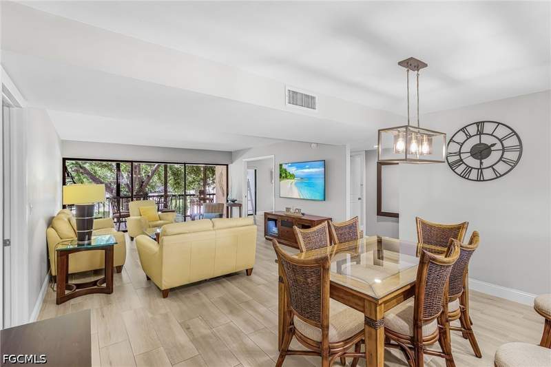 3 bedroom Condominium at 4390 Foremast Ct 2D, Windjammer Village At The Land, Fort Myers — photo 5