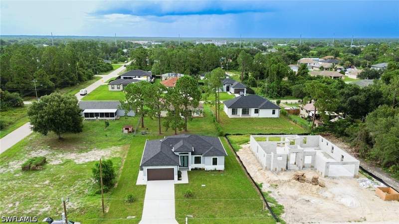 4 bedroom SingleFamilyResidence at 3416 5th St SW, Lehigh Acres, Lehigh Acres — photo 3