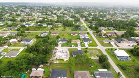 3416 5th St SW, Lehigh Acres FL - photo 8 of 34