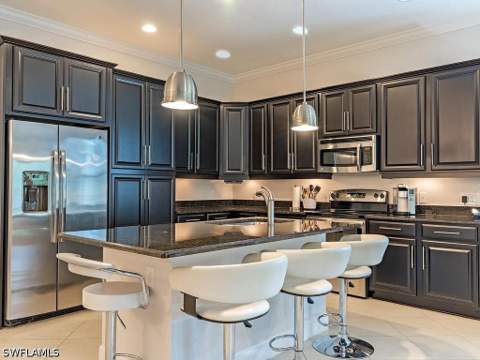 9143 Isla Bella Cir, Bonita Springs FL - photo 13 of 29