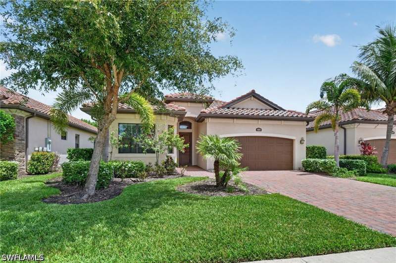 2 bedroom SingleFamilyResidence at 12695 Kinross Ln, Twin Eagles, Naples — photo 2