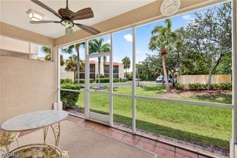 12505 McGregor Blvd 106B, Fort Myers FL - photo 6 of 35