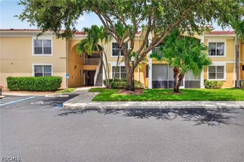 12505 McGregor Blvd 106B, Fort Myers FL - photo 7 of 35