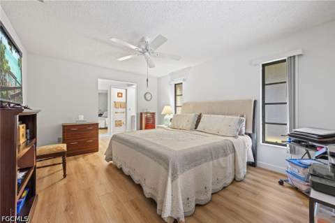 1334 SE 12th Ter, Cape Coral FL - photo 21 of 49