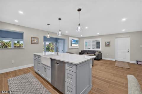 1610 Middle Gulf Dr B-2, Sanibel FL - photo 13 of 40