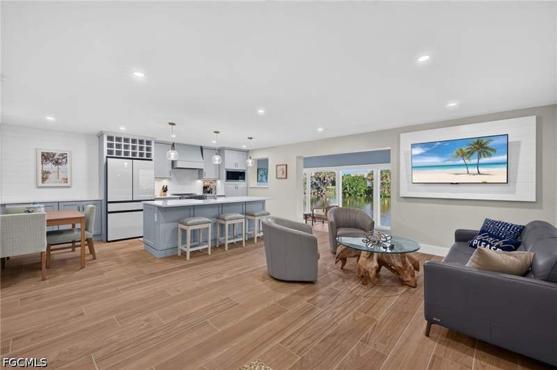 2 bedroom Condominium at 1610 Middle Gulf Dr B-2, Spanish Cay Condo, Sanibel — photo 4