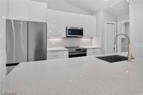 526 Wabasso Ave S, Lehigh Acres FL - photo 14 of 42