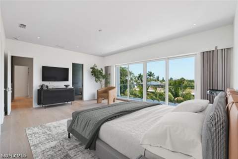 1135 Bluebird Ave, Marco Island FL - photo 18 of 47