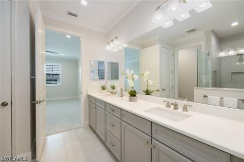 2647 Seychelles Cir 2206, Naples FL - photo 9 of 35