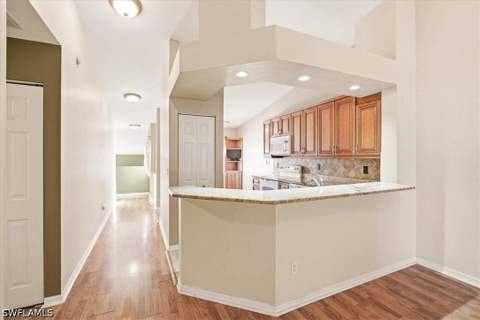 2526 Orchid Bay Dr 202, Naples FL - photo 11 of 32