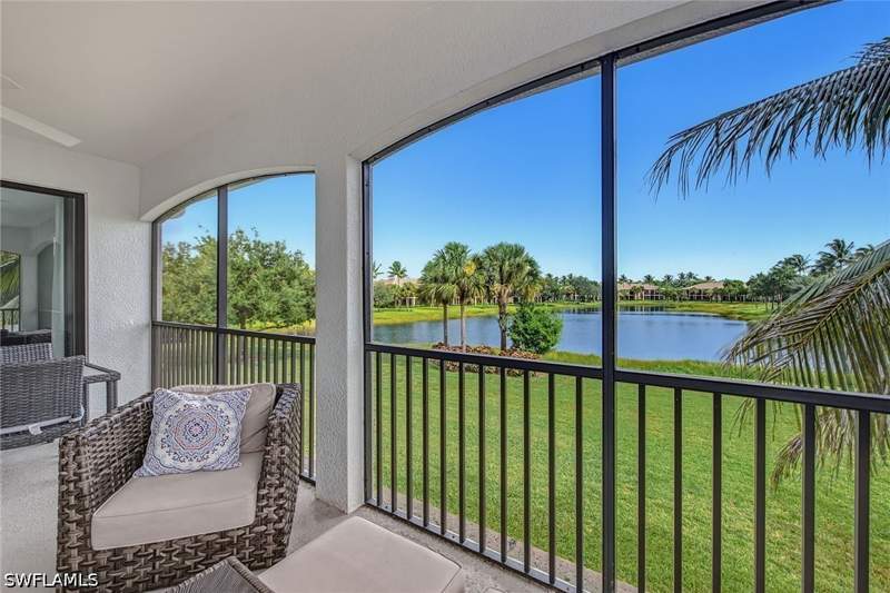 3 bedroom Condominium at 3153 Aviamar Cir 202, Sonoma, Naples — photo 2
