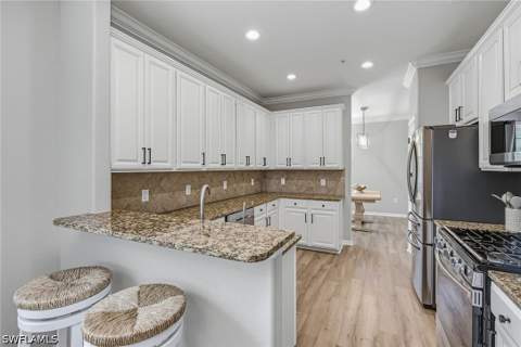 3153 Aviamar Cir 202, Naples FL - photo 7 of 49