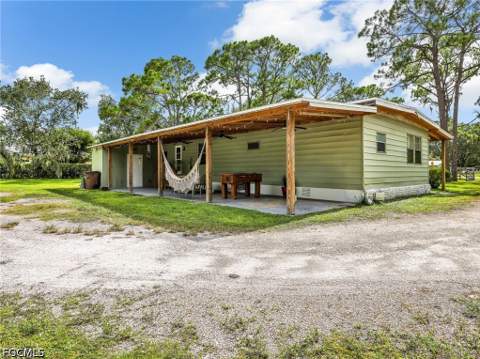 5741 Neal Rd, Fort Myers FL - photo 19 of 38