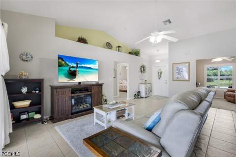1815 NE 2nd Pl, Cape Coral FL - photo 8 of 33