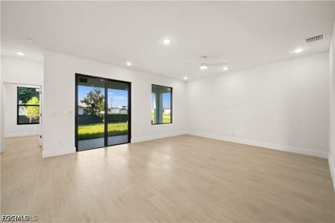 2001 NW Embers Ter, Cape Coral FL - photo 11 of 28