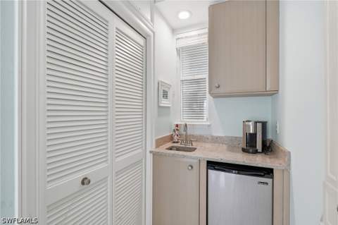 7976 Grand Bay Dr 5, Naples FL - photo 24 of 37