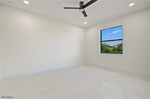 820 Lystra Ave, Fort Myers FL - photo 22 of 47