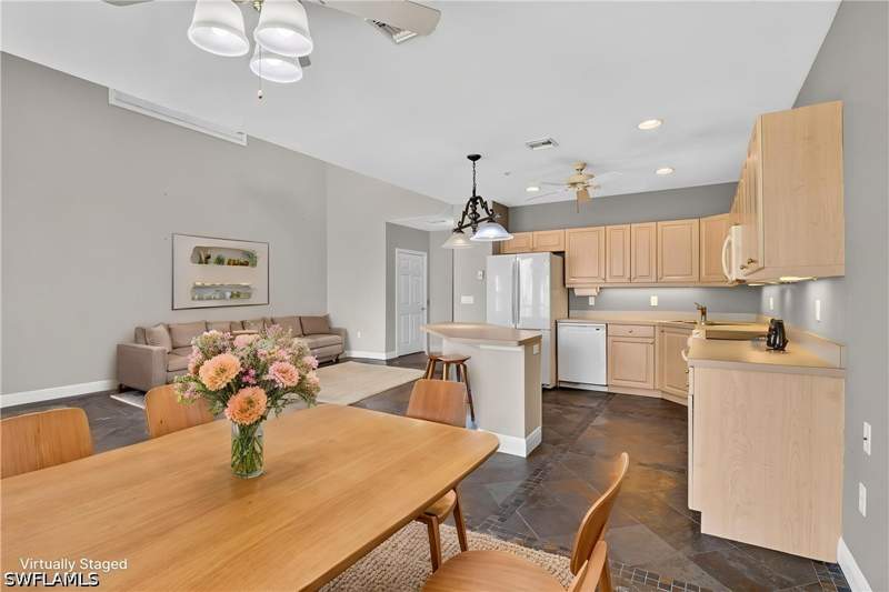 3 bedroom Townhouse at 3623 Edgewood Ave, River Place, Fort Myers — photo 3