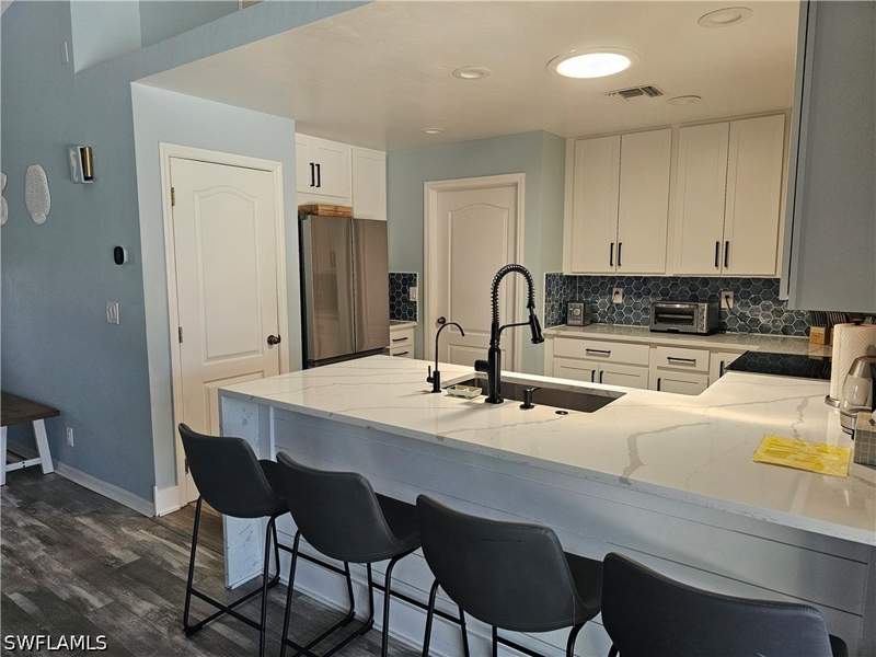 3 bedroom SingleFamilyResidence at 4120 NE 21st Pl, Cape Coral, Cape Coral — photo 5