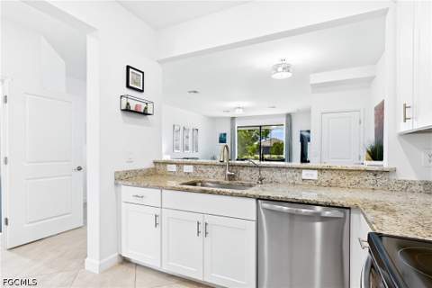 14144 Pine Lodge Ln, Fort Myers FL - photo 7 of 50