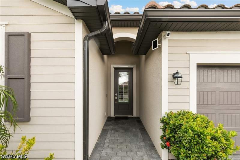 4 bedroom SingleFamilyResidence at 1473 Birdie Dr, Valencia Country Club, Naples — photo 4