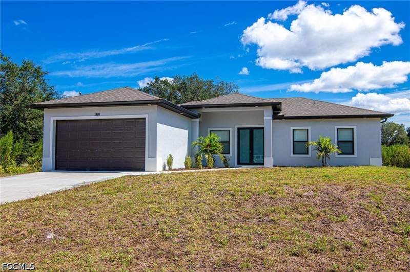 4 bedroom SingleFamilyResidence at 1836 Lindsay St, Lehigh Acres, Lehigh Acres — photo 2
