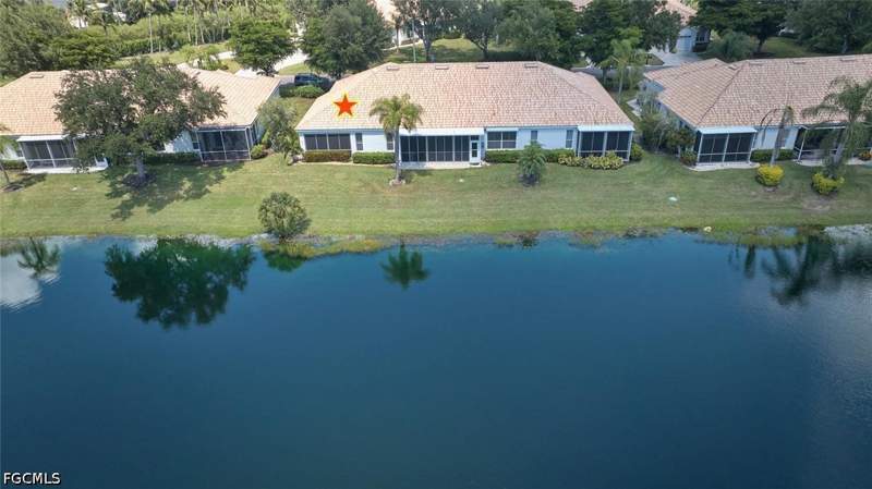 2 bedroom Attached at 8909 Bristol Bend, Sommerset Villas, Fort Myers — photo 3