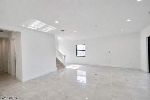 12770 Woodbury Dr, Estero FL - photo 8 of 32