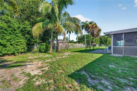 2950 Holly Rd, Fort Myers FL - photo 24 of 25