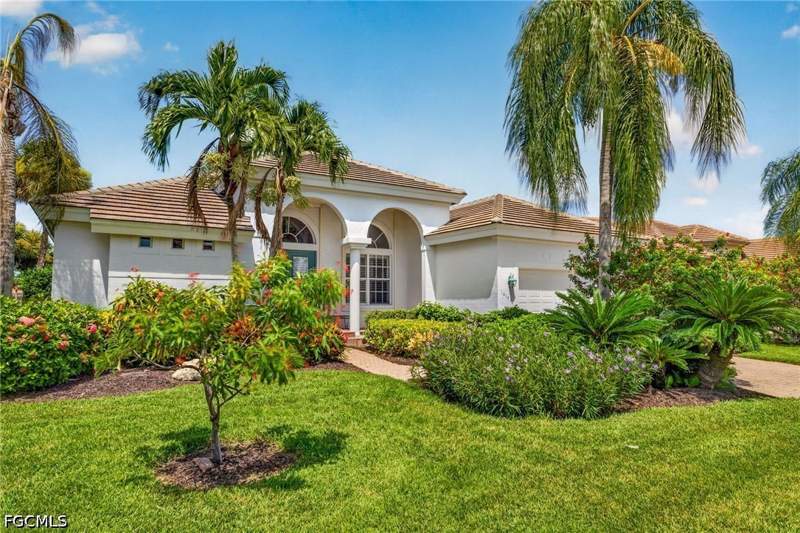 4 bedroom SingleFamilyResidence at 16182 Crown Arbor WAY, CROWN COLONY, Fort Myers — photo 2