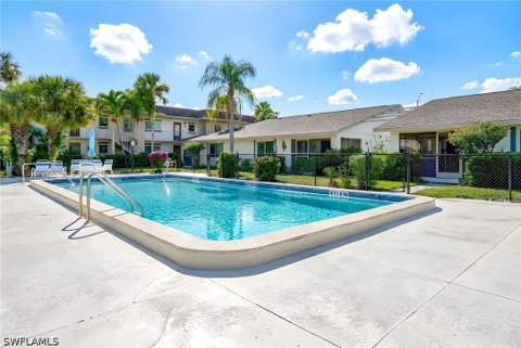 5579 Rattlesnake Hammock Rd B9, Naples FL - photo 15 of 18