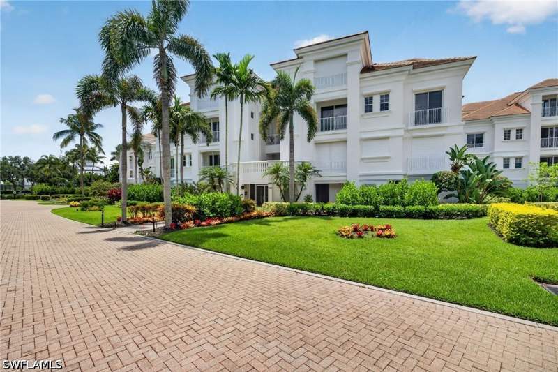 3 bedroom Condominium at 1600 Star Point Ln 2-201, Admirals Watch, Naples — photo 4