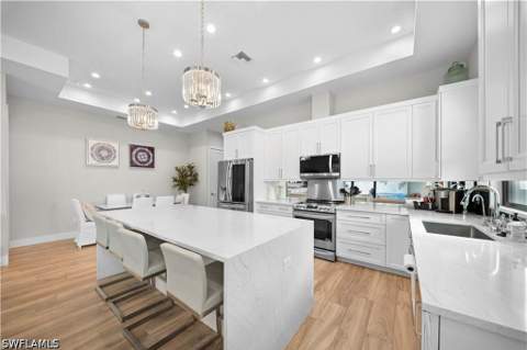 828 100th Ave N, Naples FL - photo 6 of 40