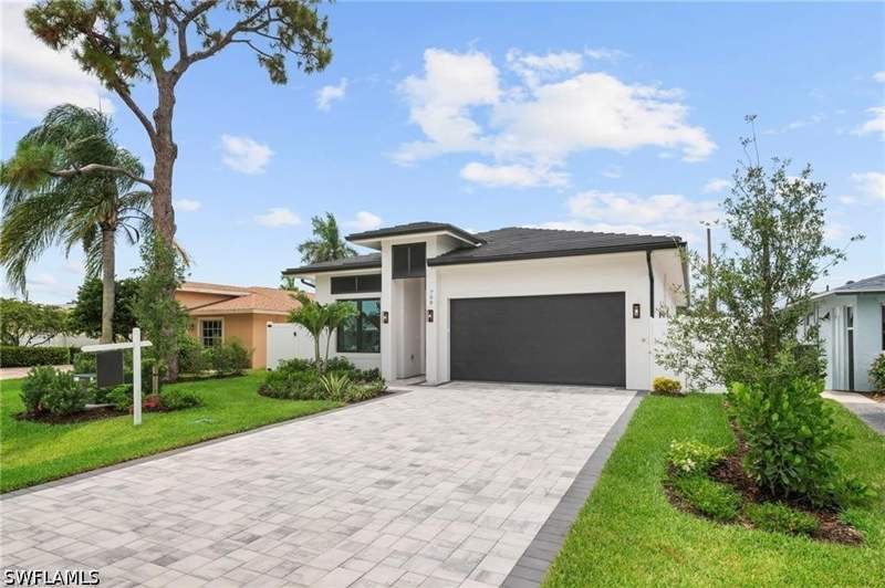 4 bedroom SingleFamilyResidence at 708 100th Ave N, Naples Park, Naples — photo 4