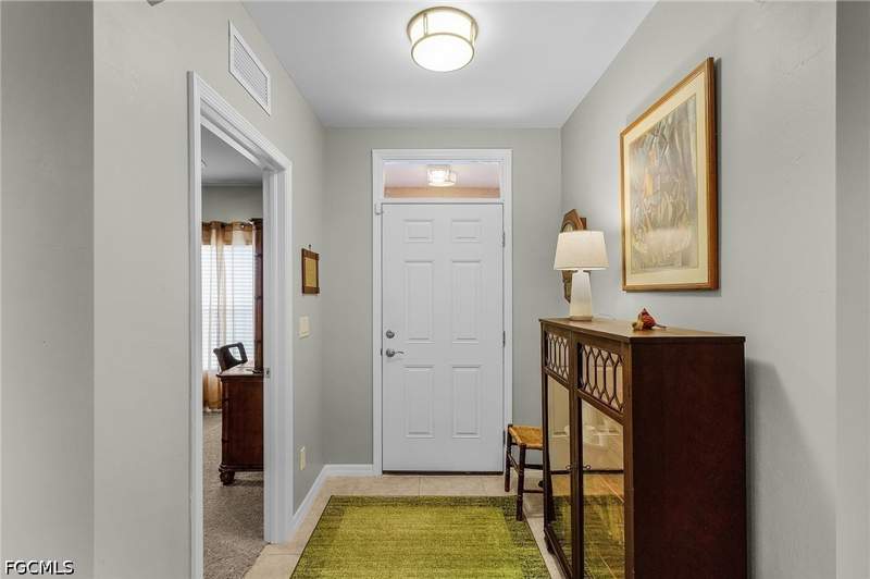 2 bedroom Attached at 15262 Ligustrum Ln, Cascades, Alva — photo 4
