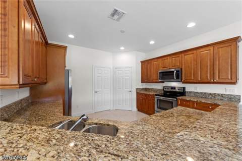 2233 18th Ave NE, Naples FL - photo 18 of 49