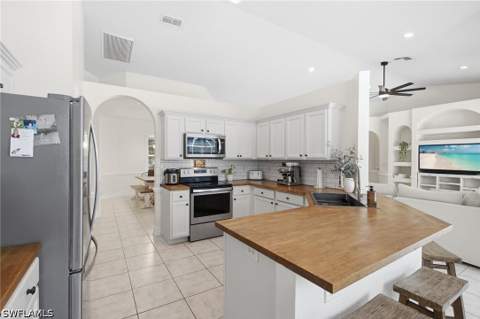 5791 Golden Gate Pkwy, Naples FL - photo 12 of 50