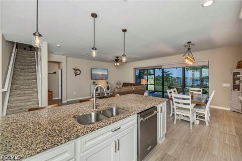 16241 Rosemallow Ln, Alva FL - photo 10 of 34