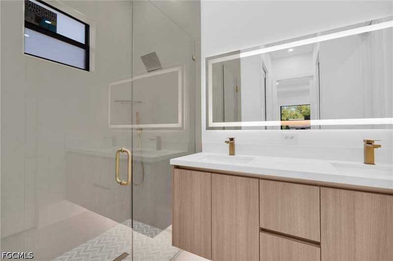 4 bedroom SingleFamilyResidence at 4204 3rd St W, Lehigh Acres, Lehigh Acres — photo 5