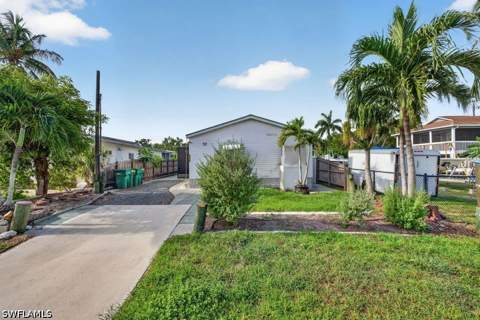 656 Palm Ave, Goodland FL - photo 10 of 10