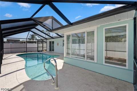 193 Hibiscus Dr, Fort Myers Beach FL - photo 22 of 47