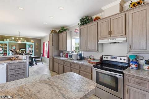 3621 Dustin Dr, Labelle FL - photo 13 of 36