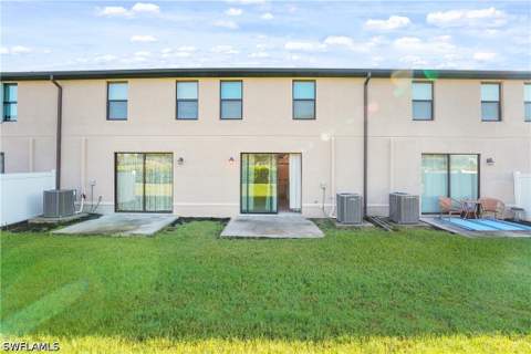 14053 Oviedo Pl, Fort Myers FL - photo 20 of 34