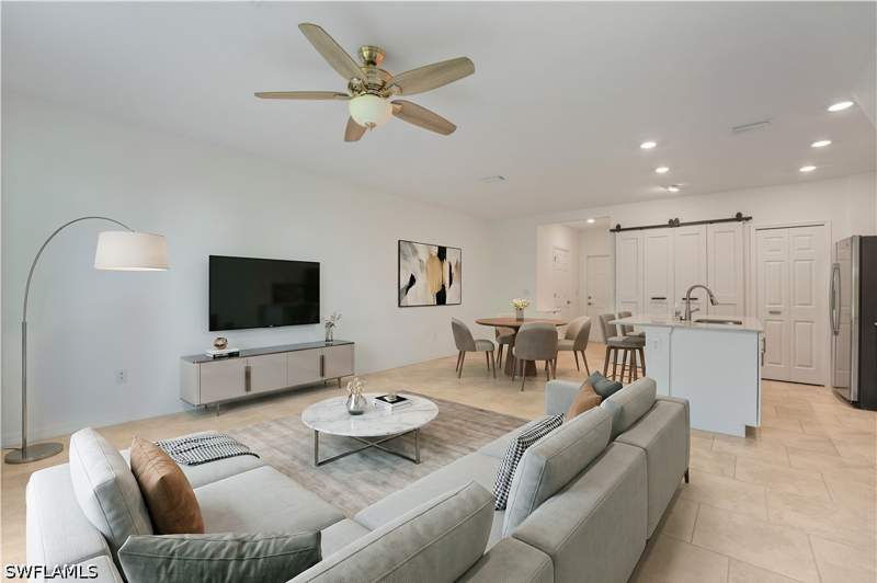 3 bedroom Townhouse at 14053 Oviedo Pl, Portico, Fort Myers — photo 4