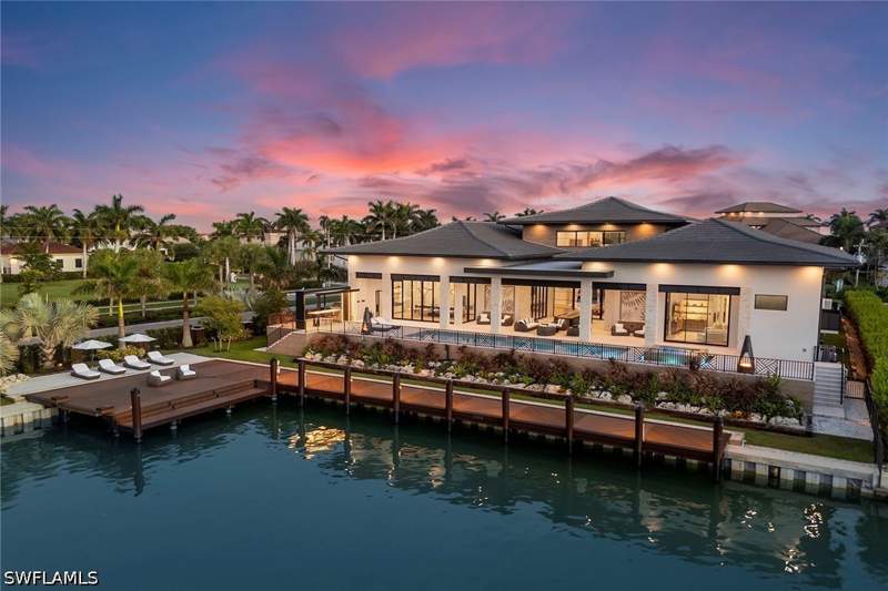 6 bedroom SingleFamilyResidence at 1598 Heights Ct, Marco Island, Marco Island — photo 3