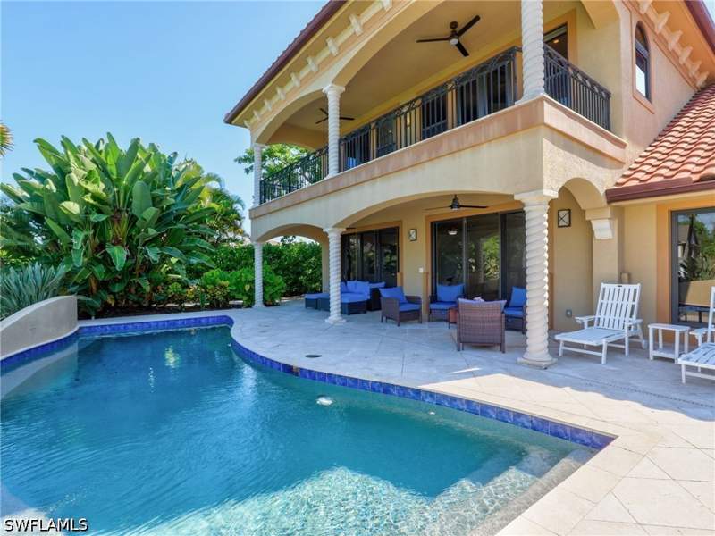 4 bedroom SingleFamilyResidence at 918 Limpet Dr, Shell Harbor, Sanibel — photo 2