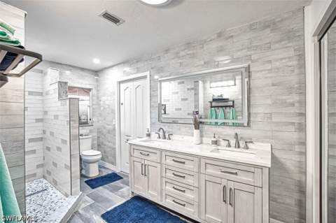 2490 Outrigger Ln, Naples FL - photo 13 of 36