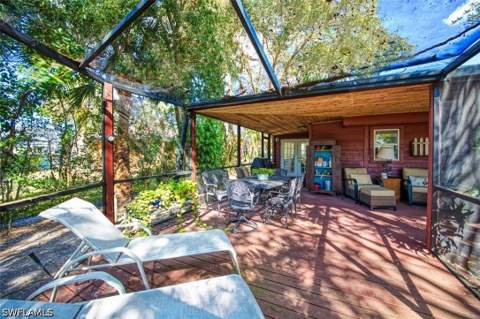 2490 Outrigger Ln, Naples FL - photo 16 of 36